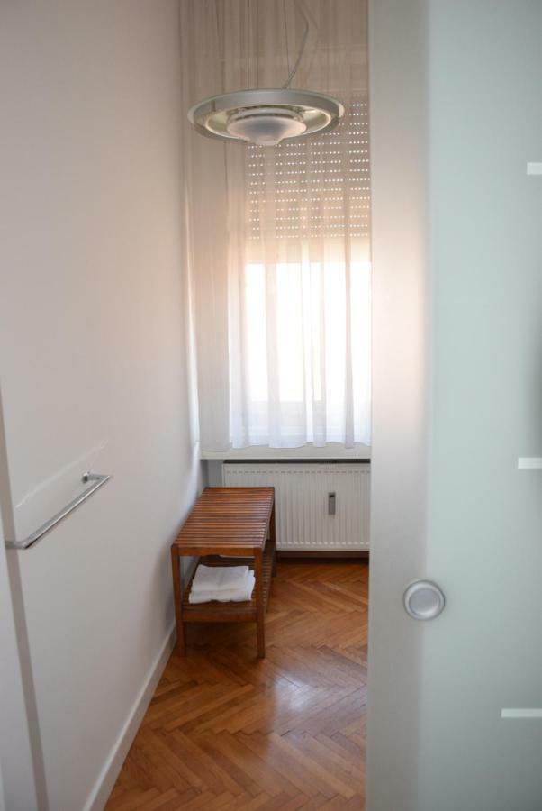 לובליאנה Lawyers Loft In Heritage Skyscraper מראה חיצוני תמונה